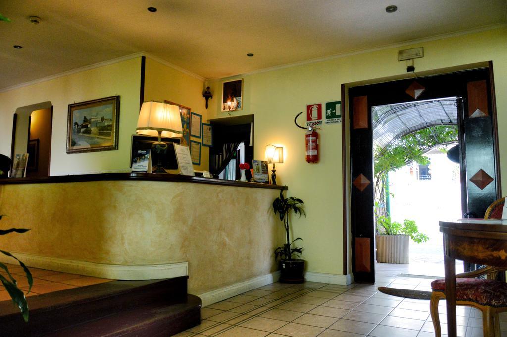 Albergo Delle Rose Поццуолі Екстер'єр фото